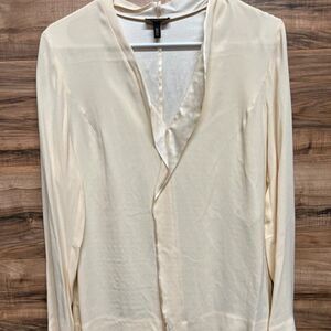 Escada size 36 long sleeve top